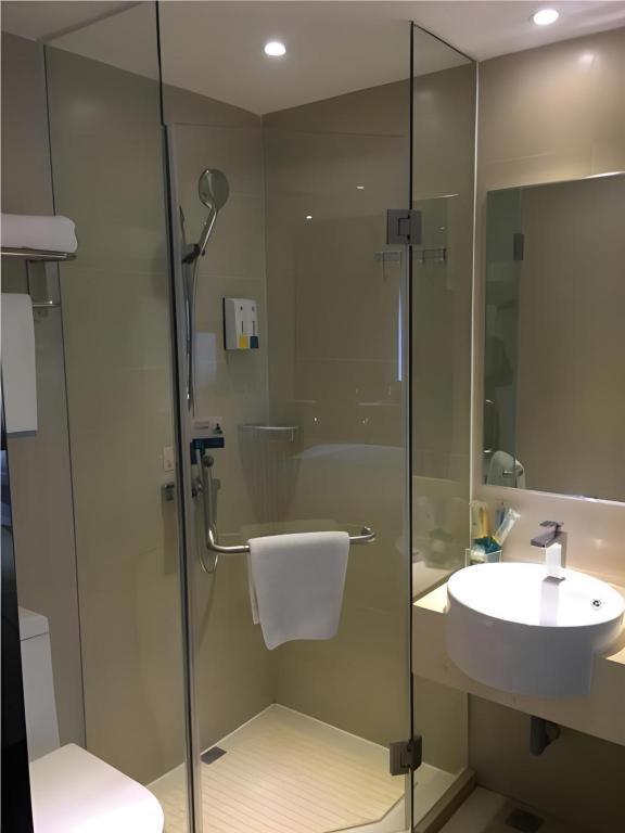 City Comfort Inn Guangzhou Tiyu West Road Metro Station Ngoại thất bức ảnh